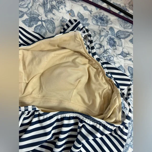 Albion The Wave Pana Stripe Ruffle Bow Tie Shoulder One Piece Swimsuit☀️ - Picture 7 of 12